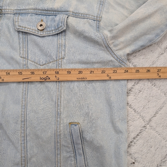 Pol Jacket Womens M Blue Light Wash Trucker Cotton Oversized Button Up  - Picture 5 of 8